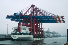 branchen lift%2Bhandling containerbruecke